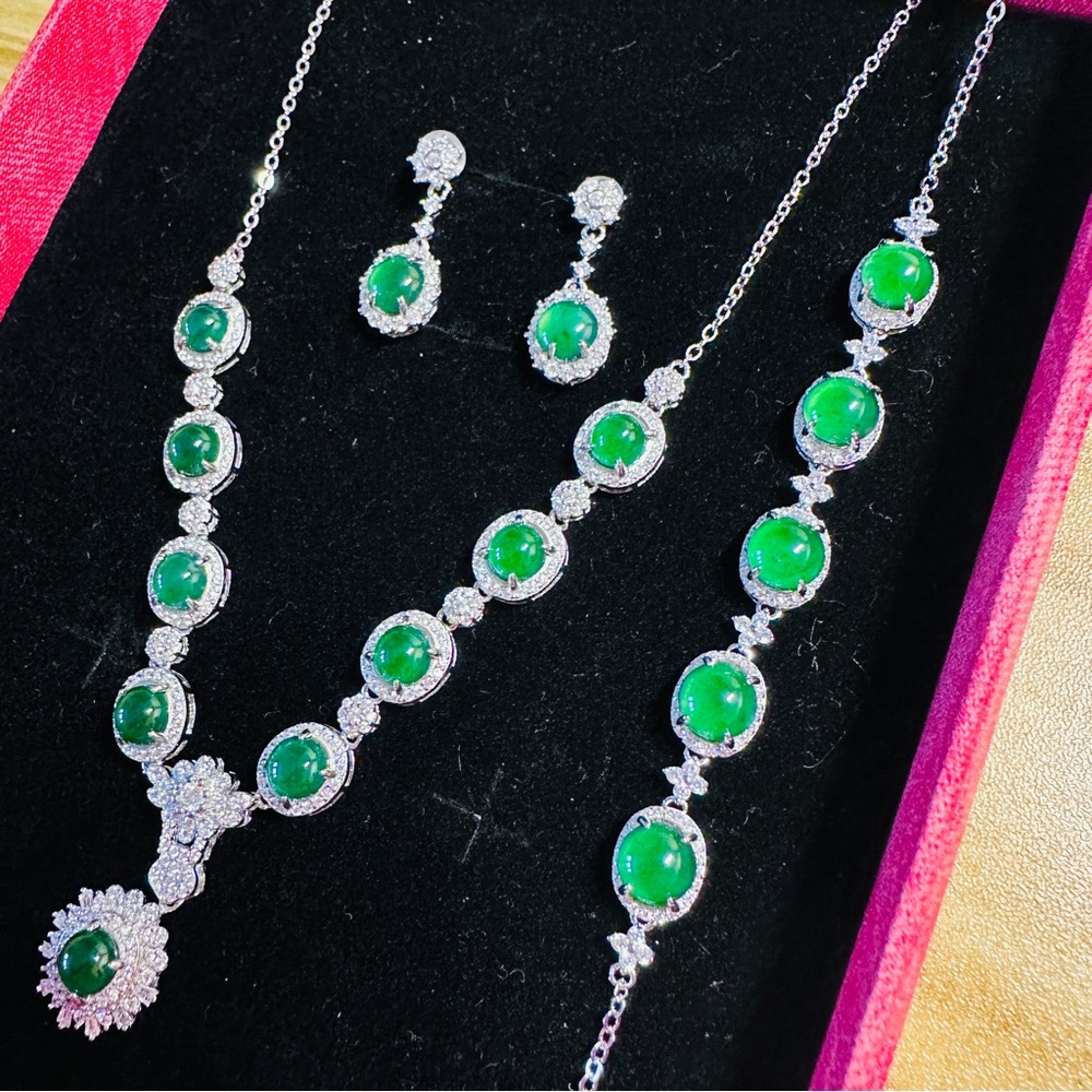 Guatemalan Jadeite Set